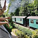 ...und natürlich der Weißeritztal-Bahn gewinkt!
