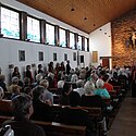 Wir begrüßen das Publikum